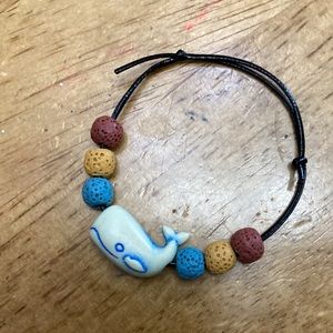 HANDMADE ADJUSTABLE BEADED BRACELET WHALE BEAD